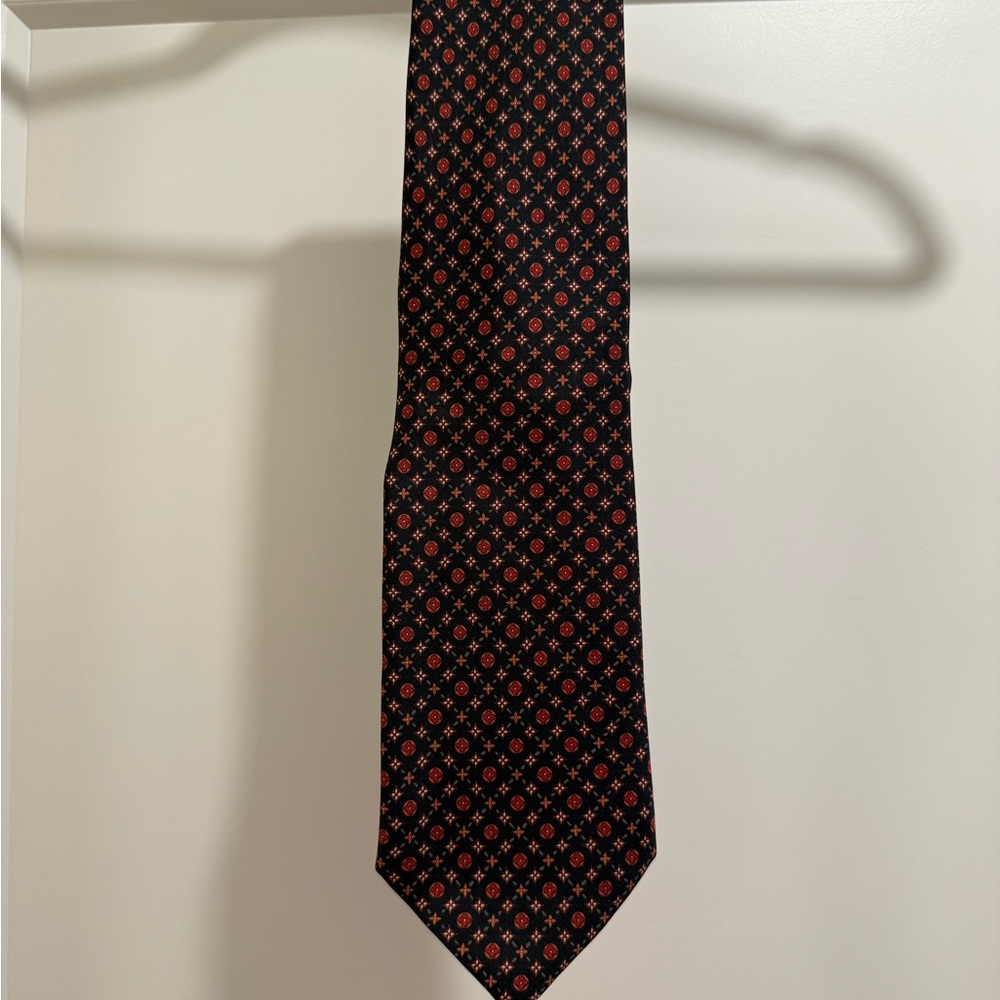 Louis Vuitton Luxury Men’s Necktie - 100% silk - Black and Red Geometric Tie